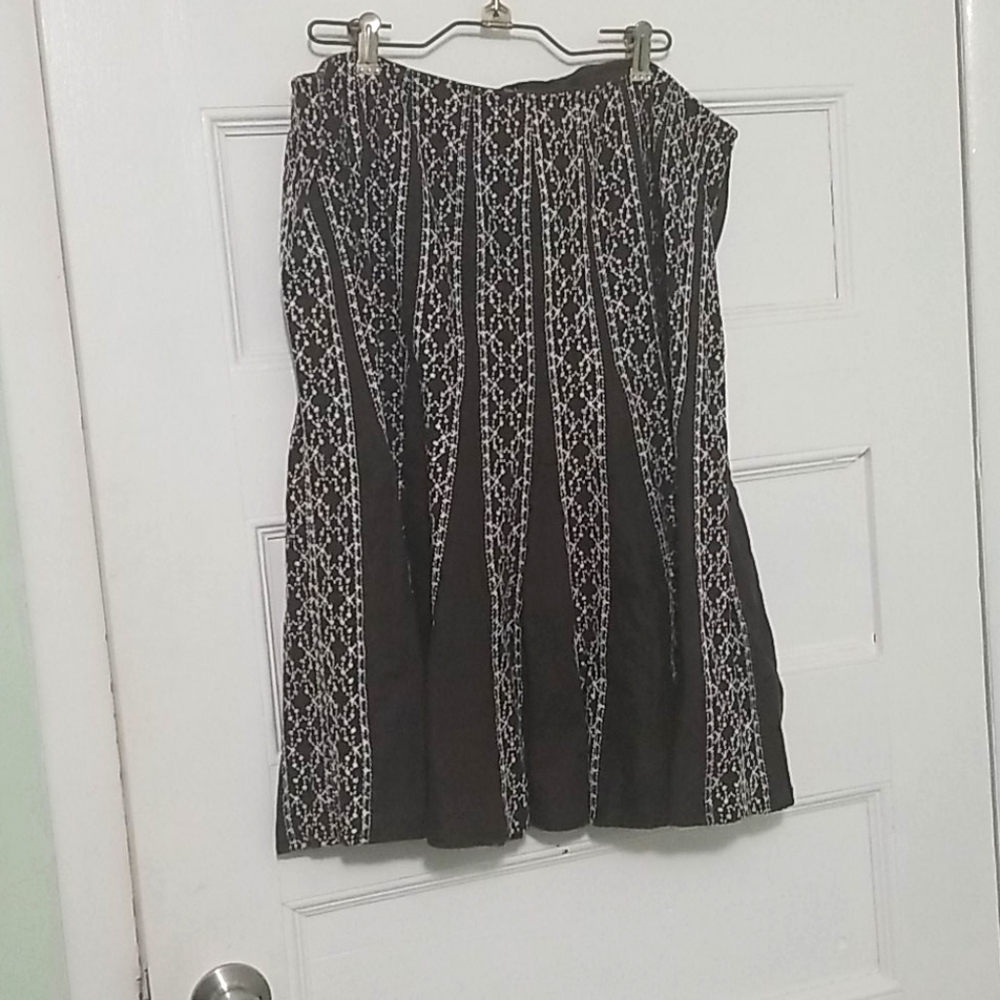 Flowing Skirt